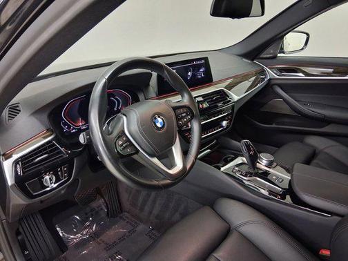 Jet Black 2020 BMW 530 530i