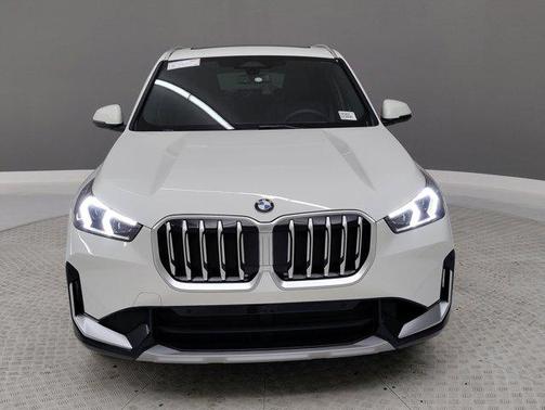 Alpine White 2026 BMW X1 xDrive28i