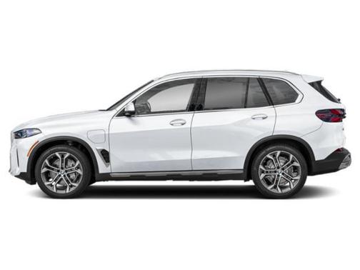 Mineral White Metallic 2026 BMW X5 PHEV xDrive50e