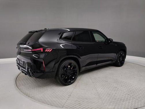 2025 BMW XM Sports Activity Vehicle