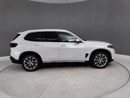 2025 BMW X5 sDrive40i