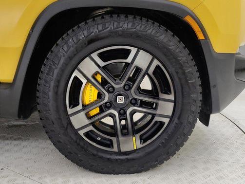2022 Rivian R1T Adventure