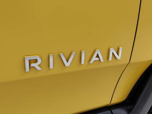 2022 Rivian R1T Adventure