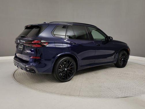 2026 BMW X5 M60i