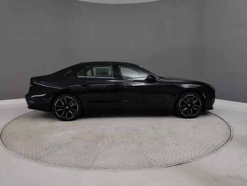 2025 BMW i7 eDrive50