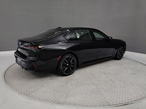 2025 BMW i7 eDrive50