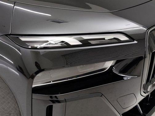 2025 BMW i7 eDrive50