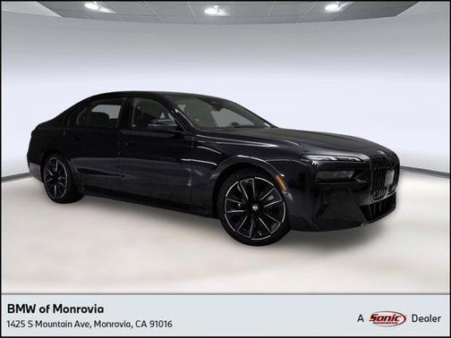 2025 BMW i7 eDrive50