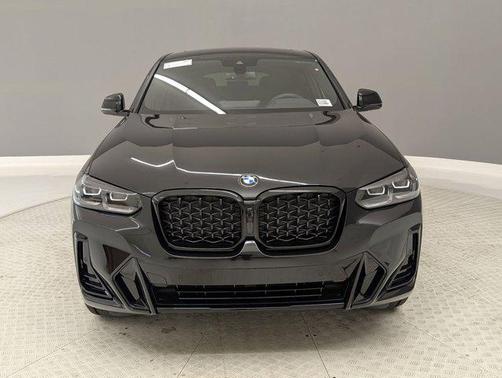 2025 BMW X4 xDrive30i