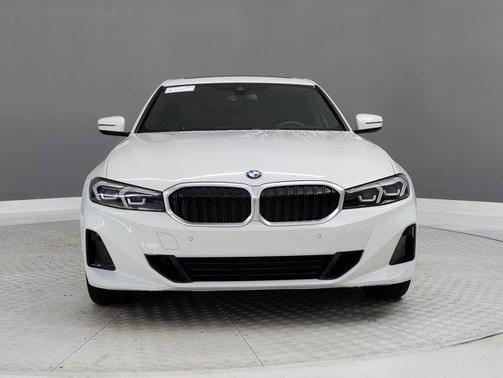 2023 BMW 330 330i