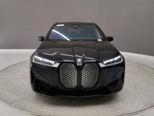 2025 BMW iX xDrive50