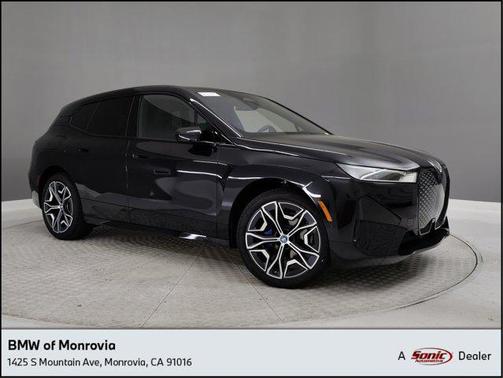 2025 BMW iX xDrive50