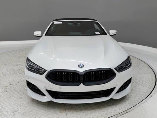 2025 BMW 840 i