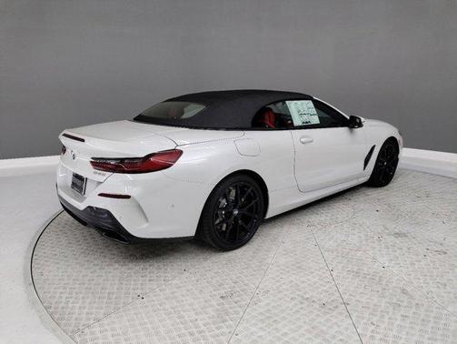 2025 BMW 840 i