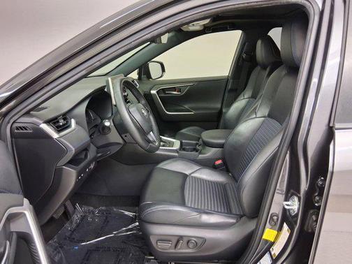Magnetic Gray Metallic w/Midnight Black Roof 2020 Toyota RAV4 Hybrid SE