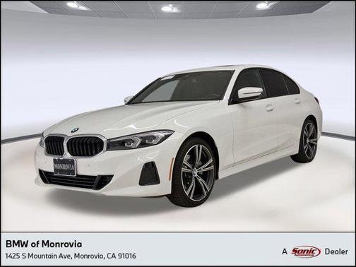Alpine White 2023 BMW 330 330i