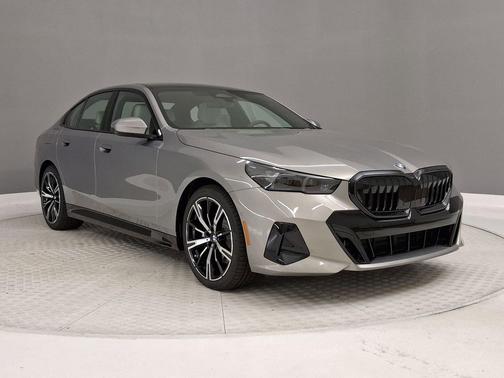 Oxide Grey Metallic 2027 BMW 530 i