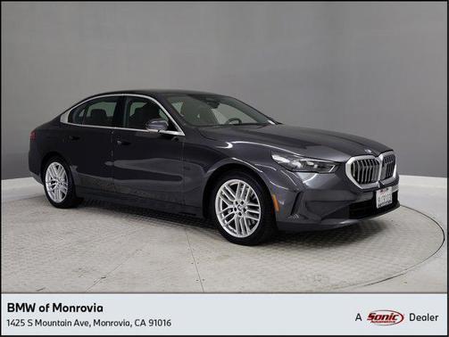 2024 BMW 530 i