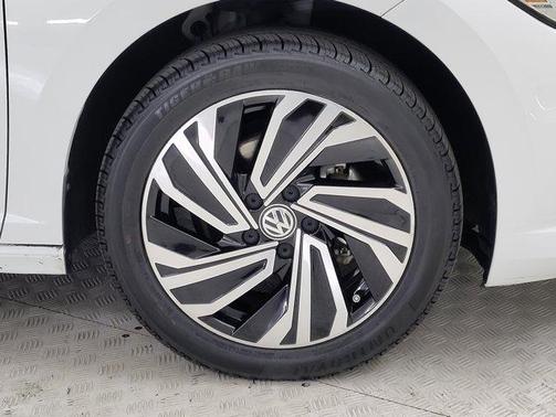 2021 Volkswagen Jetta 1.4T SEL Premium