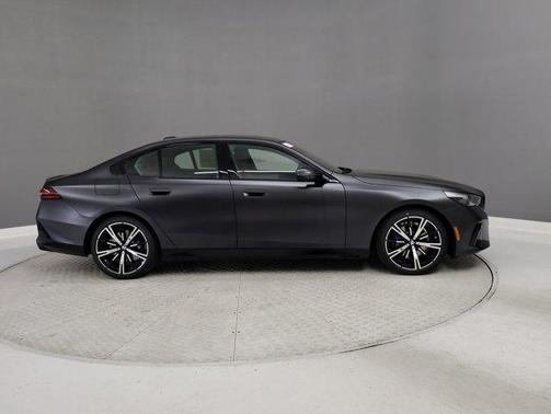 2026 BMW 530 530i