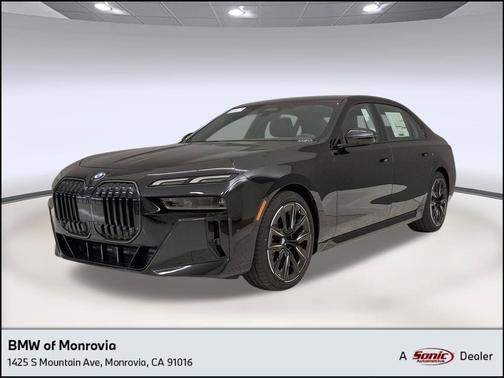 Black Sapphire Metallic 2026 BMW 760 xDrive