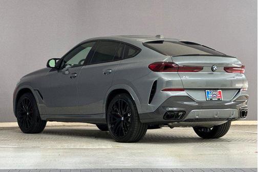 Skyscraper Grey Metallic 2026 BMW X6 M60i