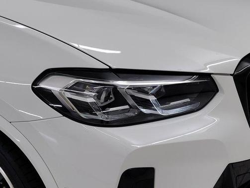 2023 BMW X3 M40i