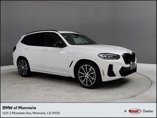 2023 BMW X3 M40i