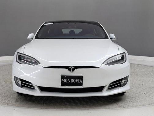 2020 Tesla Model S Long Range
