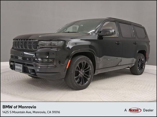 Diamond Black Crystal Pearlcoat 2023 Jeep Grand Wagoneer Series III Obsidian 4x4
