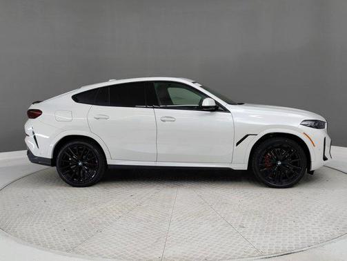 2026 BMW X6 xDrive40i