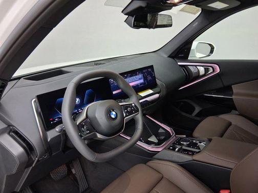 Mineral White Metallic 2026 BMW X3 30 xDrive