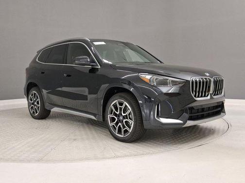 Black Sapphire Metallic 2026 BMW X1 xDrive28i