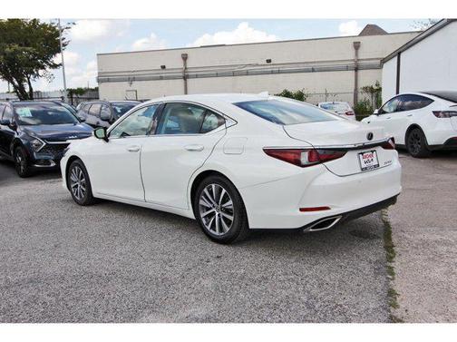 2020 Lexus ES 350 Base