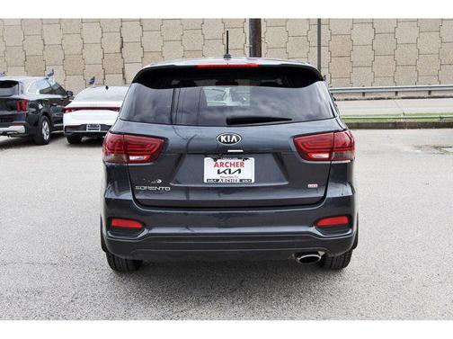 2019 Kia Sorento LX