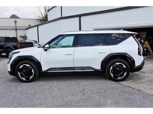 2024 Kia EV9 Land