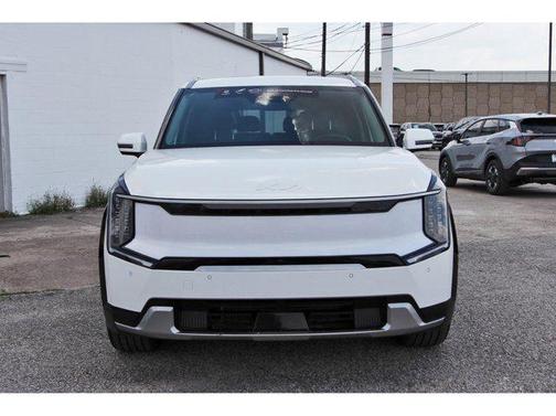 2024 Kia EV9 Land