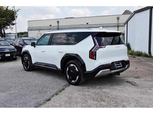 2024 Kia EV9 Land