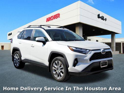 2023 Toyota RAV4 XLE Premium