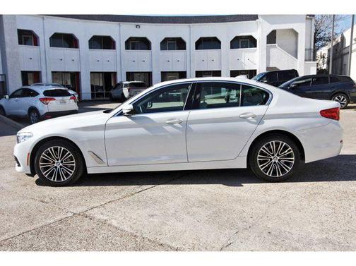 2020 BMW 530 530i