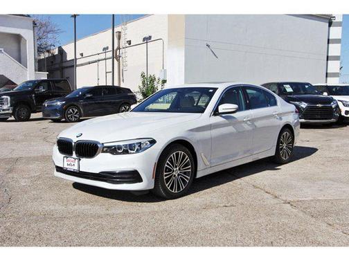 2020 BMW 530 530i