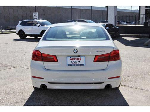 2020 BMW 530 530i