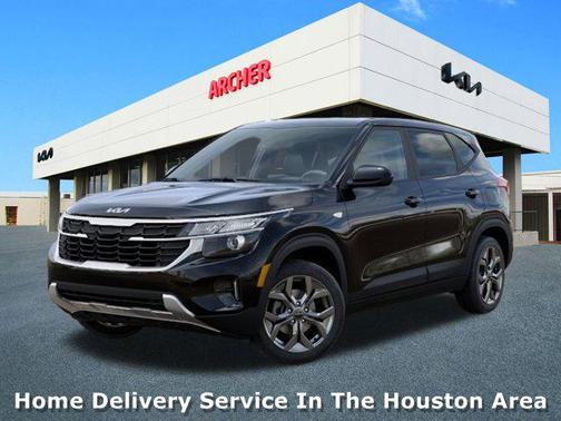 Fusion Black 2026 Kia Seltos LX