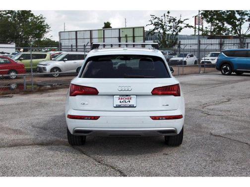 2019 Audi Q5 2.0T Premium Plus