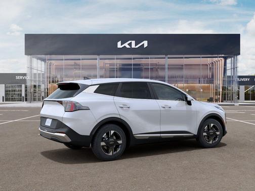 Glacial White Pearl 2026 Kia Sportage LX