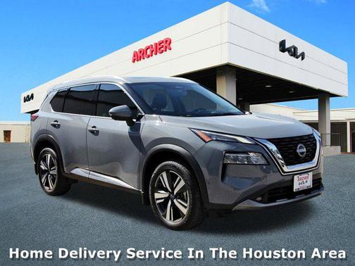 2022 Nissan Rogue SL