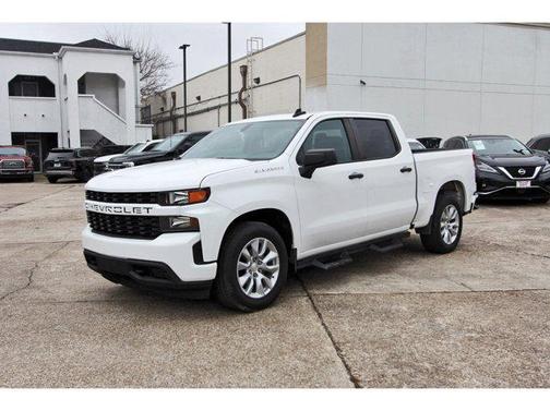 2022 Chevrolet Silverado 1500 Custom