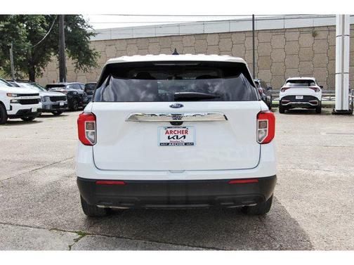 2021 Ford Explorer Base