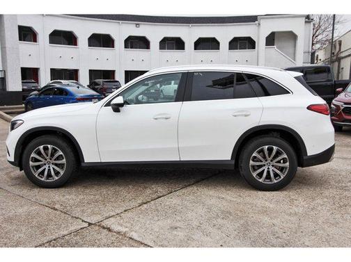 2023 Mercedes-Benz GLC 300 Base