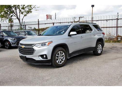 2020 Chevrolet Traverse LT Cloth